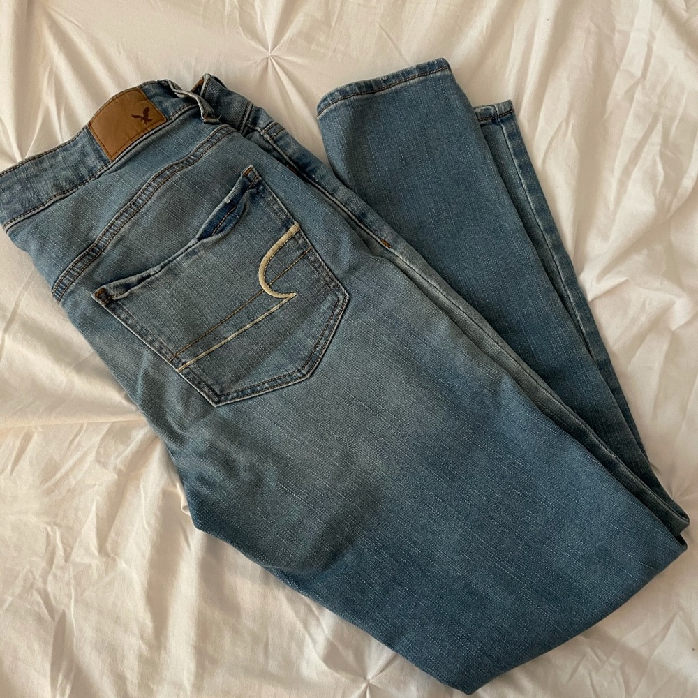 American Eagle size 8 skinny light wash jegging
